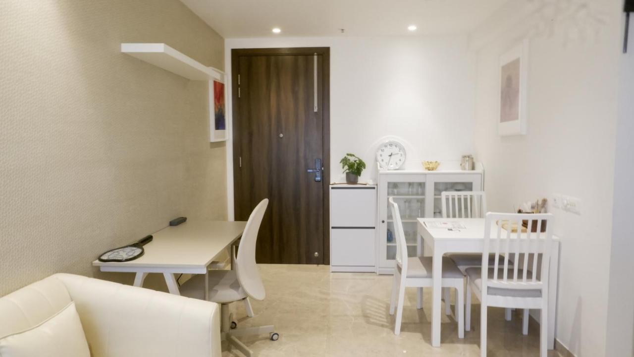 Relohomes Serviced Apartment Mumbai Exterior foto