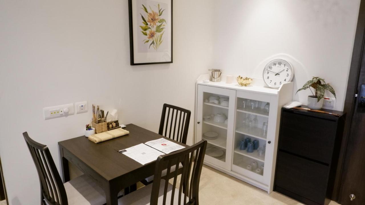 Relohomes Serviced Apartment Mumbai Exterior foto